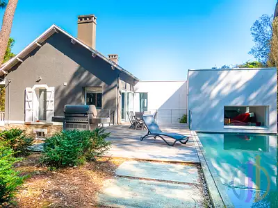 Maison, 205 m²