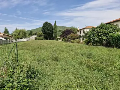Terrain, 2 250 m²