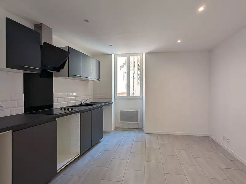 Immeuble, 130 m²