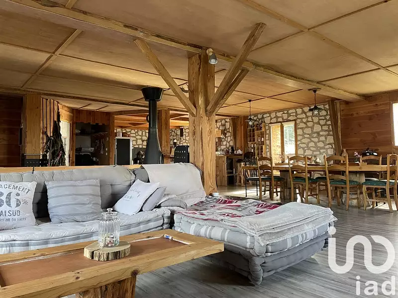 Maison, 258 m²