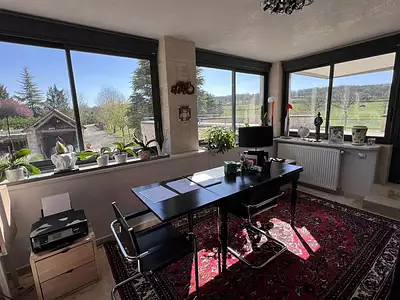Maison, 250 m²