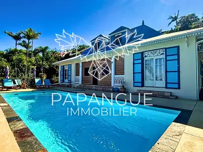 Maison, 305 m²