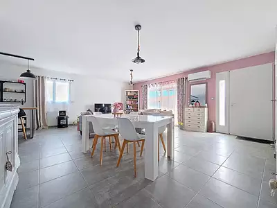 Maison, 96 m²