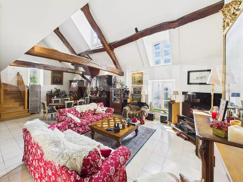 Appartement, 180,06 m²