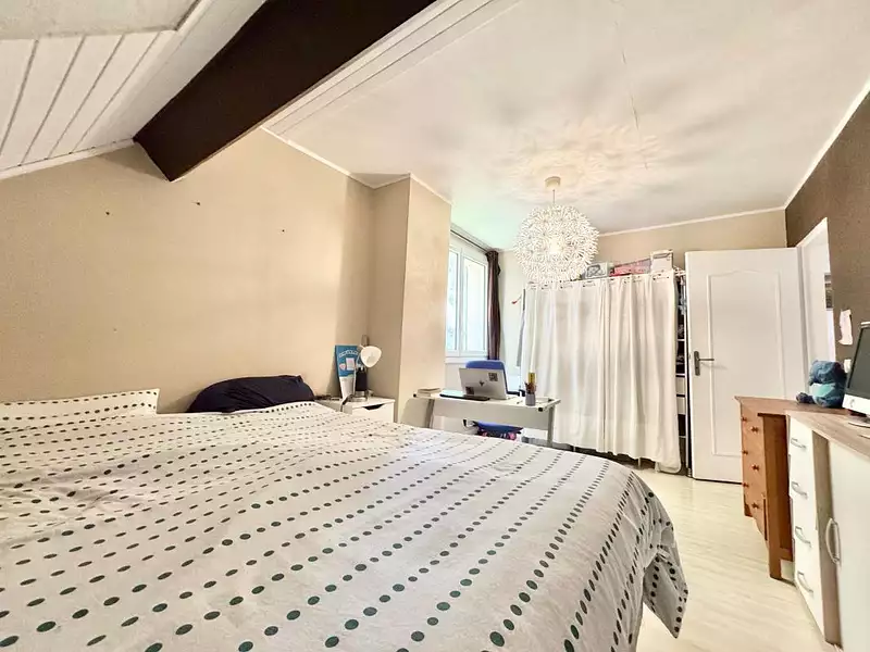 Maison, 141 m²