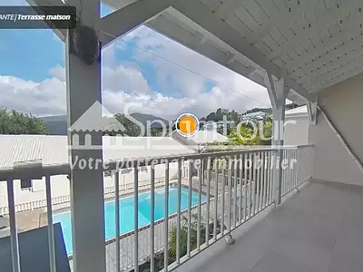 Maison, 285 m²