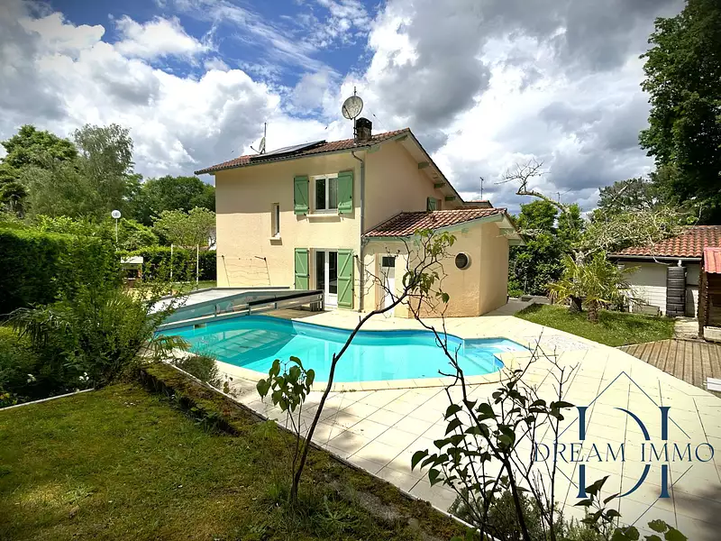 Maison, 143 m²