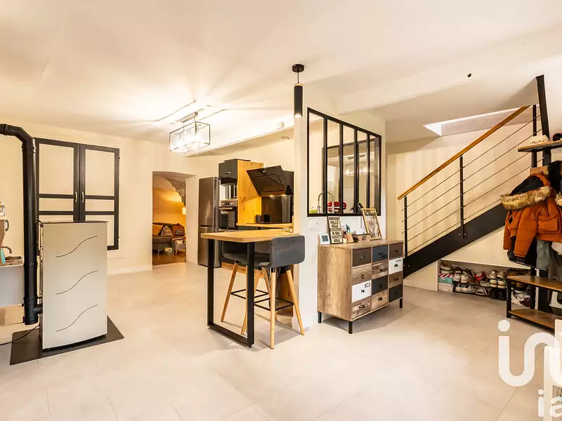 Maison, 176 m²