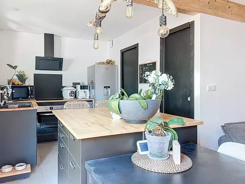 Maison, 77 m²