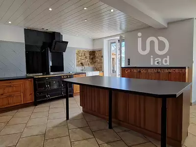 Maison, 233 m²