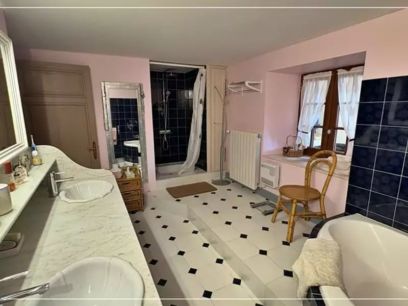 Maison, 200 m²
