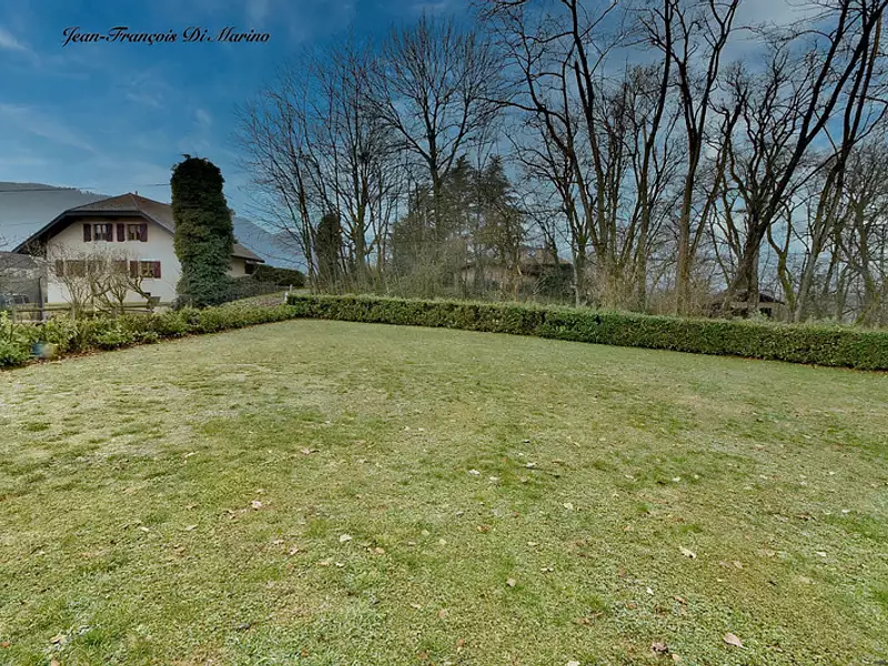 Terrain, 920 m²