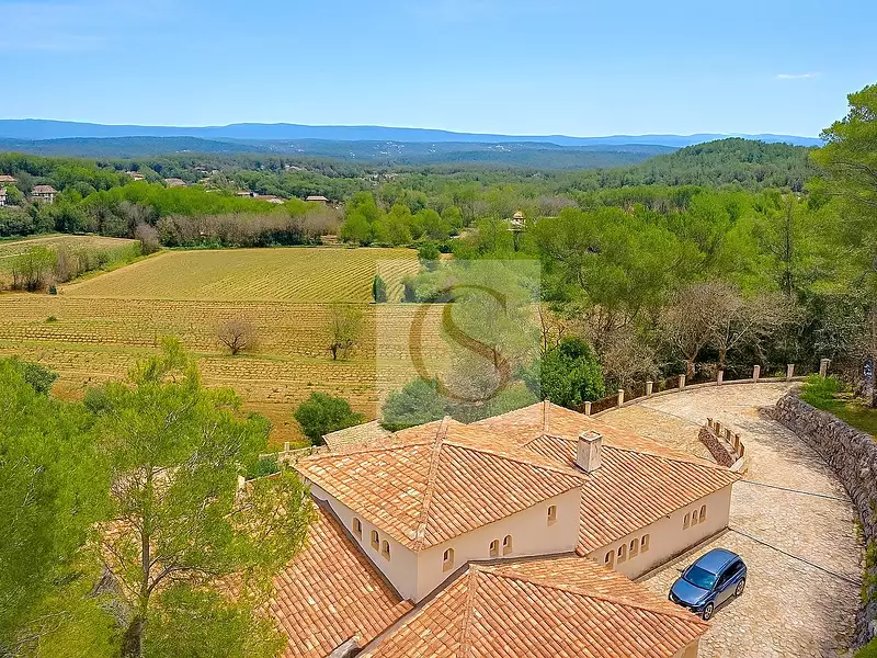 Maison, 289 m²