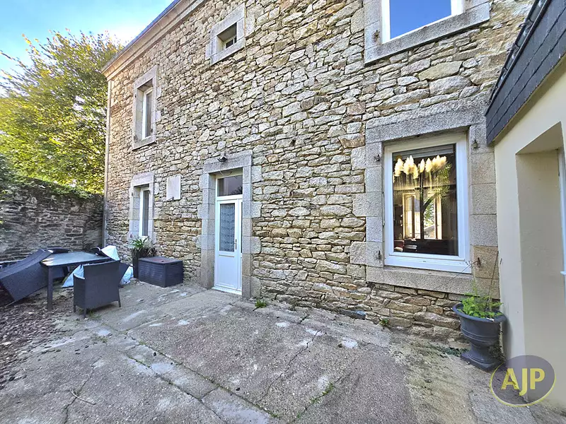 Maison, 200 m²