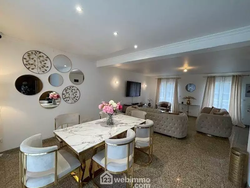 Maison, 160 m²