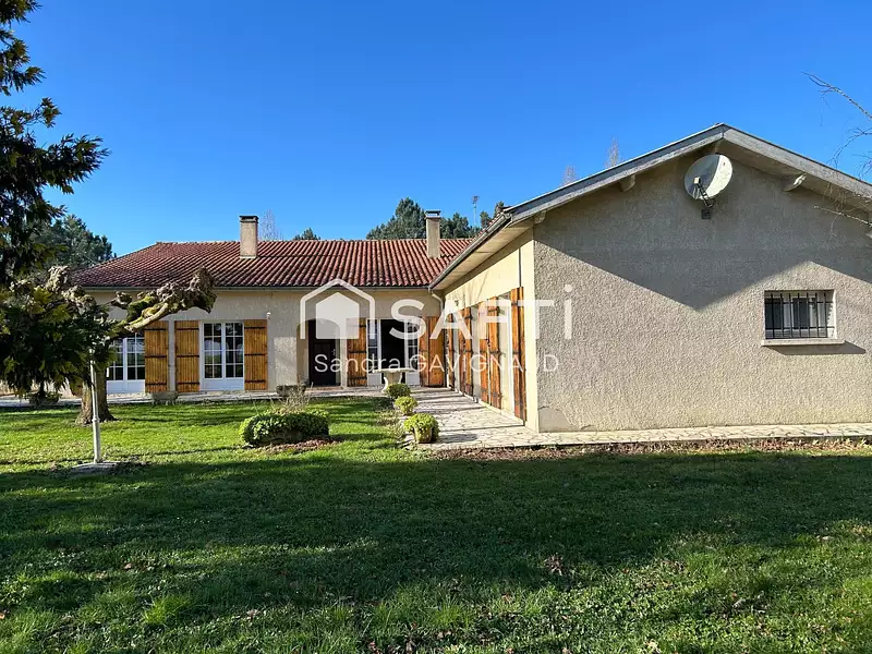 Maison, 185 m²