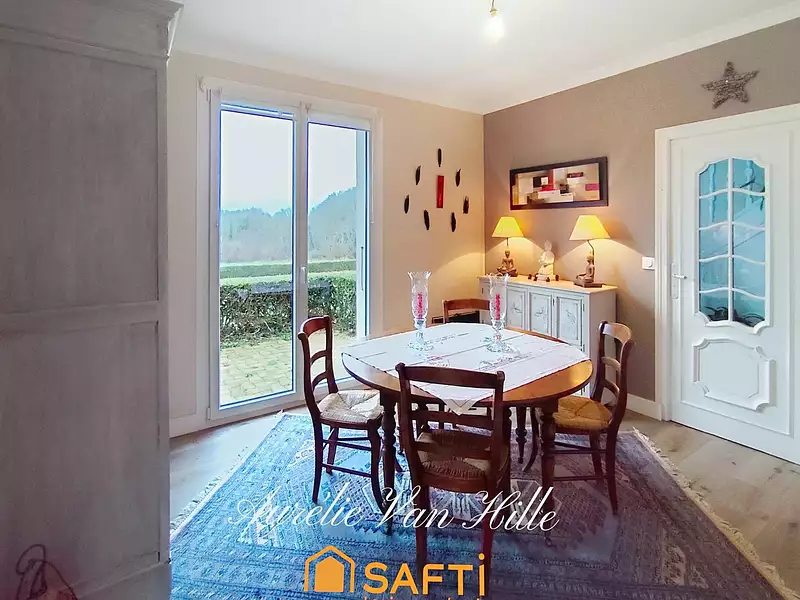 Maison, 192 m²