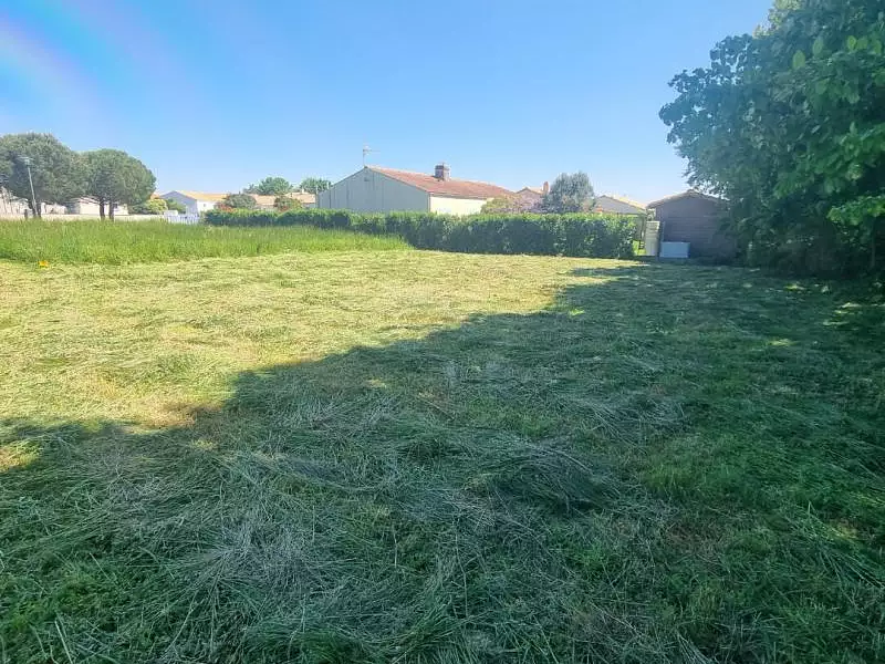 Terrain, 542 m²