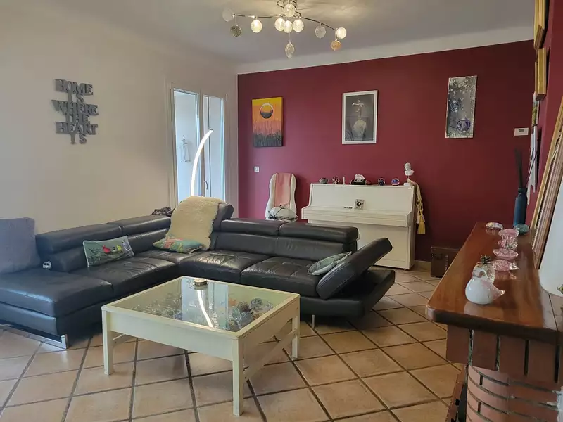 Maison, 214 m²