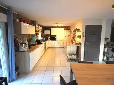 Maison, 120 m²