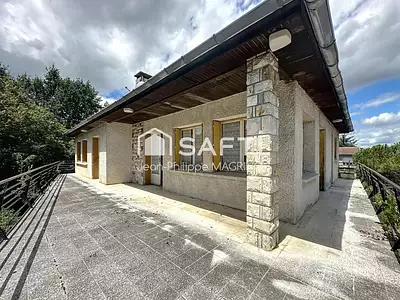 Maison, 210 m²