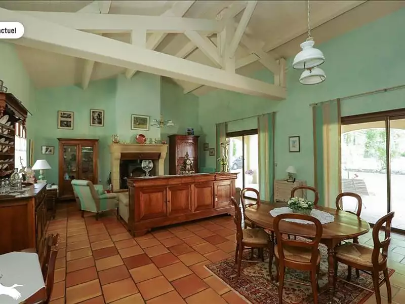 Maison, 187 m²