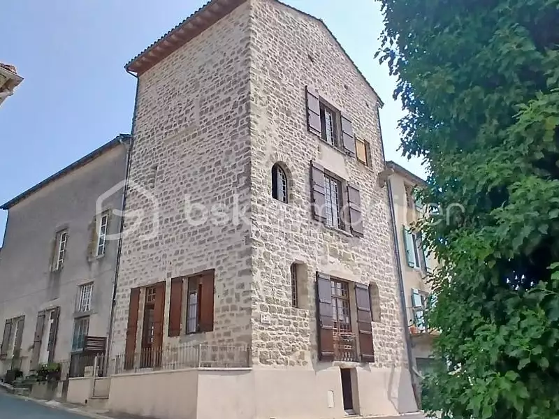 Maison, 120 m²