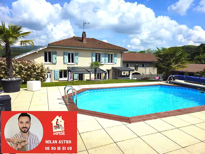 Maison, 200 m²