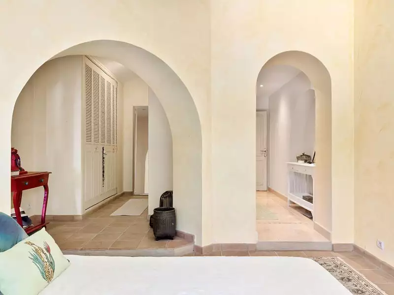 Appartement, 400 m²