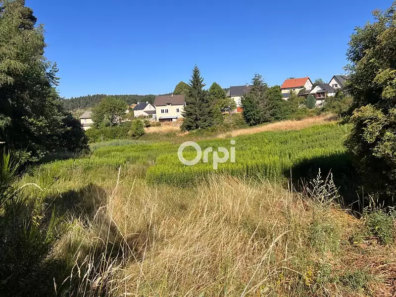 Terrain, 9 525 m²
