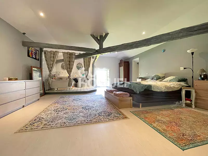 Maison, 362,4 m²