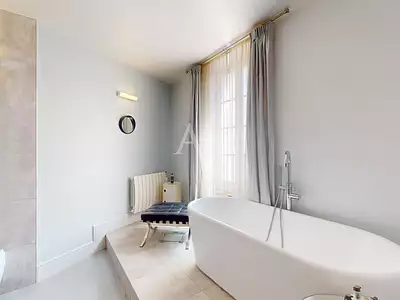 Maison, 191 m²