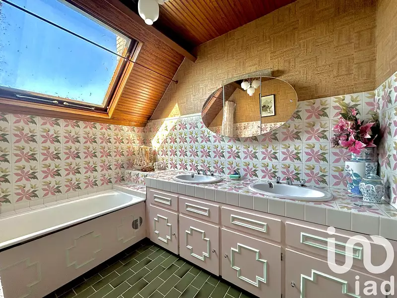 Maison, 202 m²