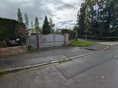Terrain, 358 m²