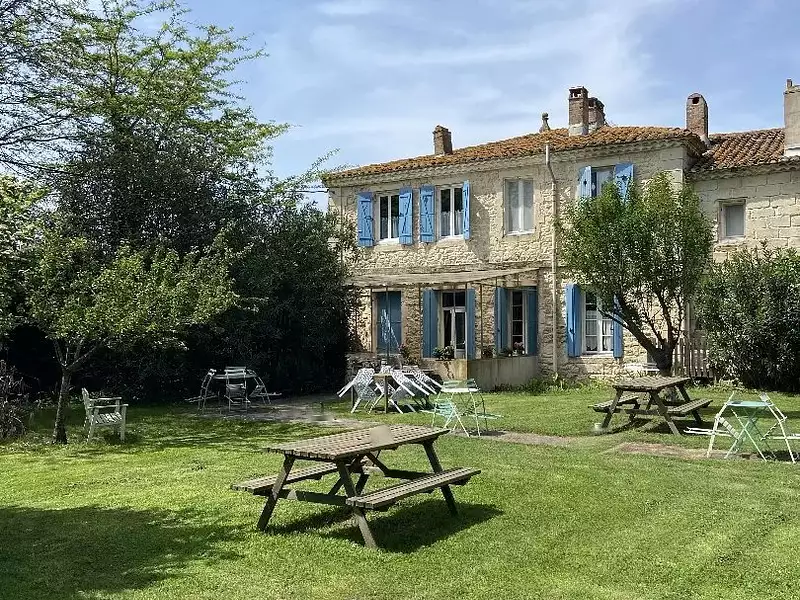 Maison, 2 500 m²