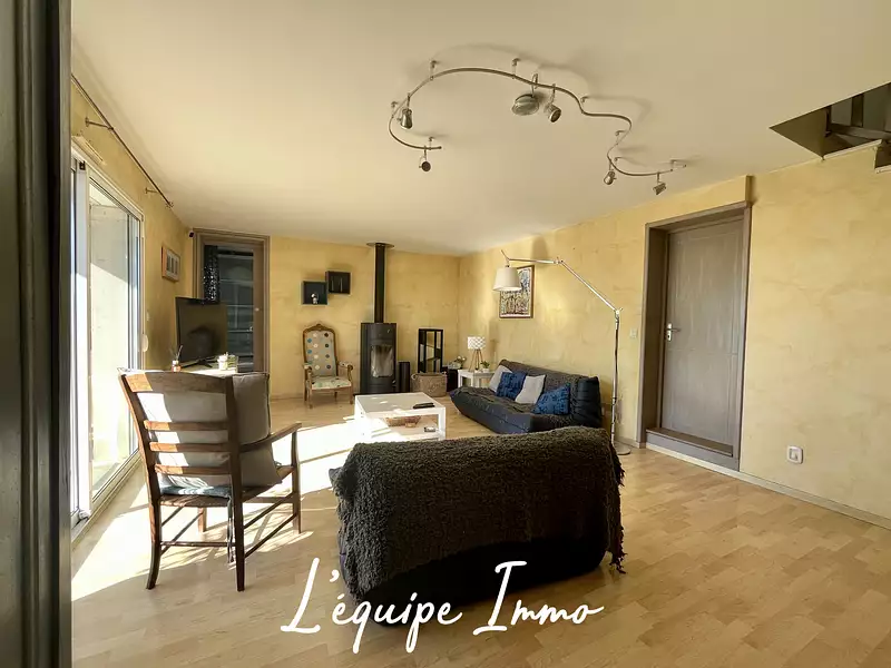 Maison, 168 m²