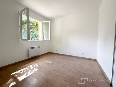 Maison, 75 m²
