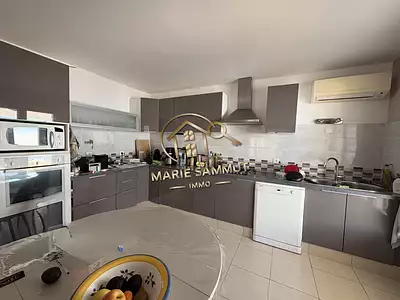 Maison, 97 m²