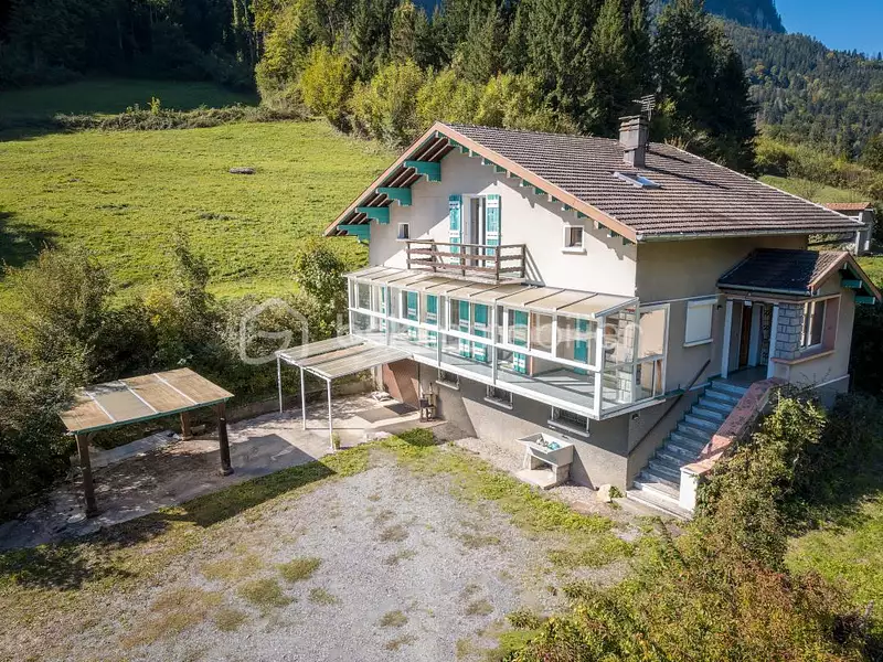 Maison, 170 m²