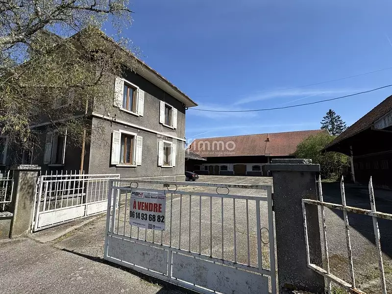 Maison, 181 m²