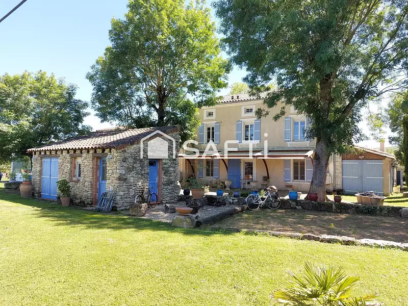 Maison, 634 m²