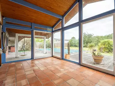 Maison, 215 m²