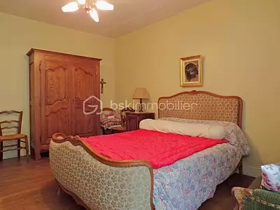Maison, 260 m²