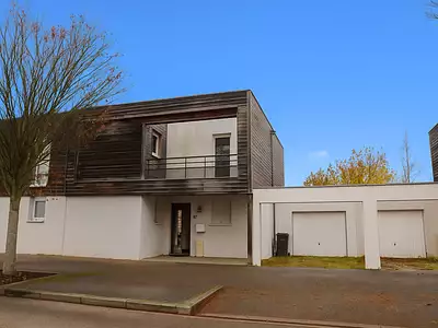 Maison, 99 m²