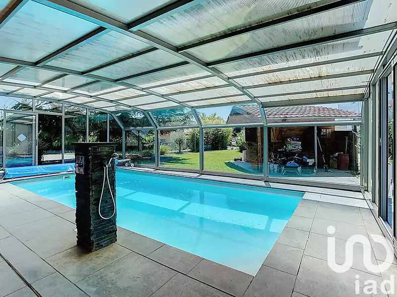 Maison, 179 m²