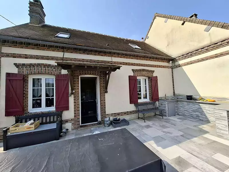 Maison, 215 m²