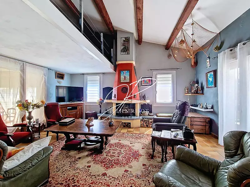 Maison, 166 m²