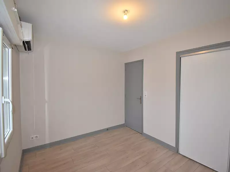 Maison, 77 m²