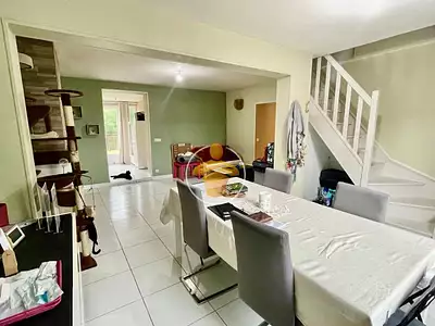 Maison, 93 m²
