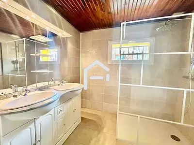 Maison, 75 m²